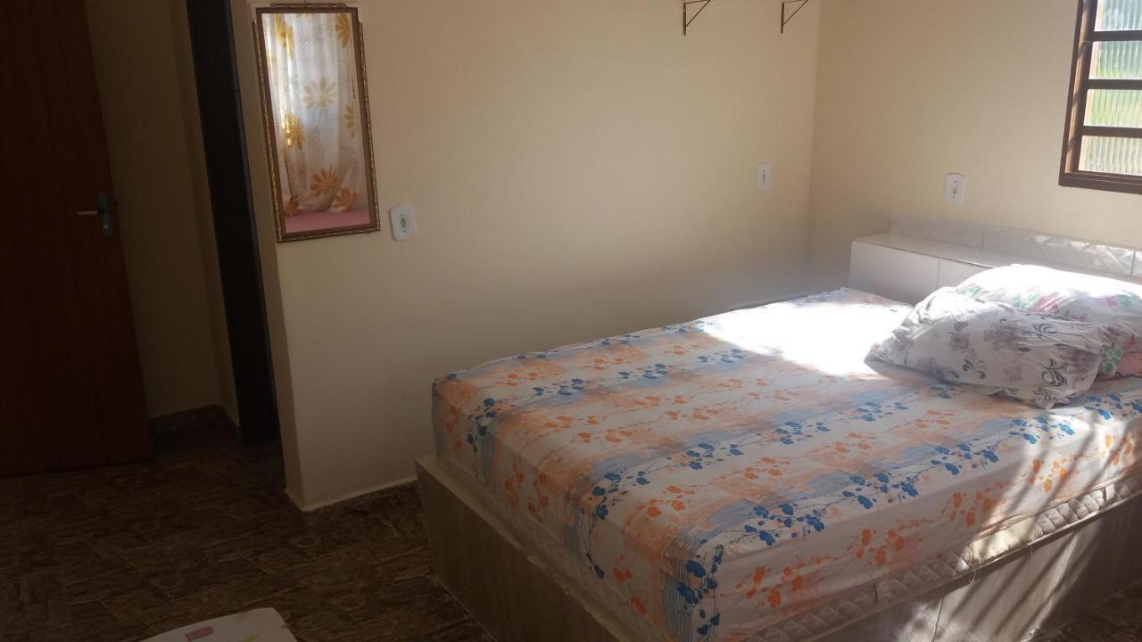 Aparthotel Familia Meireles Luziania Bagian luar foto