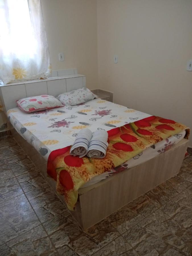 Aparthotel Familia Meireles Luziania Bagian luar foto